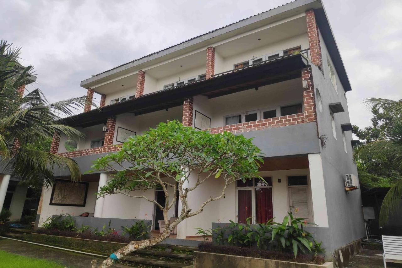 Pecatu Guesthouse Uluwatu Екстериор снимка