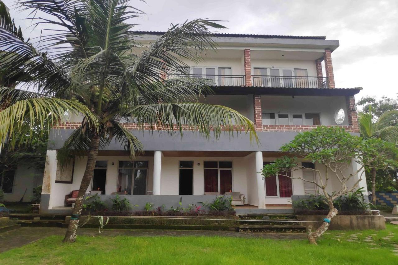 Pecatu Guesthouse Uluwatu Екстериор снимка