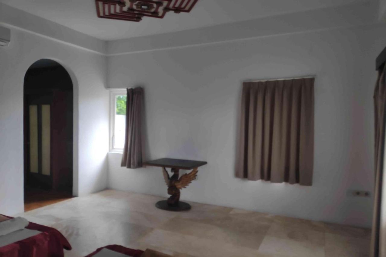 Pecatu Guesthouse Uluwatu Екстериор снимка