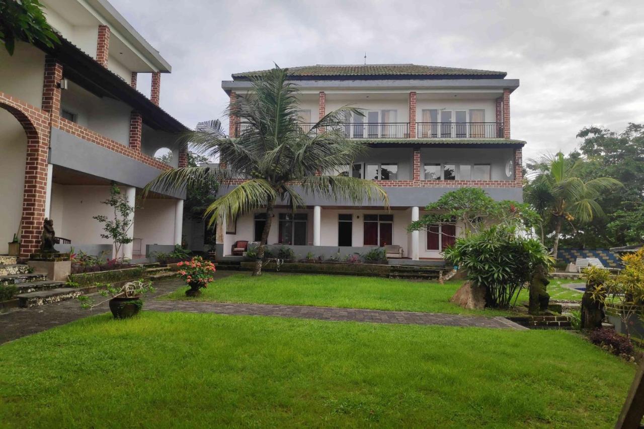 Pecatu Guesthouse Uluwatu Екстериор снимка