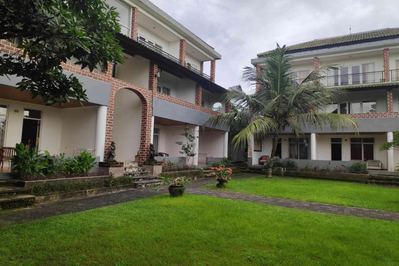 Pecatu Guesthouse Uluwatu Екстериор снимка